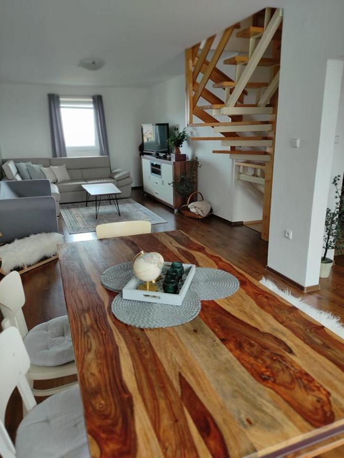 Glacier Apartment